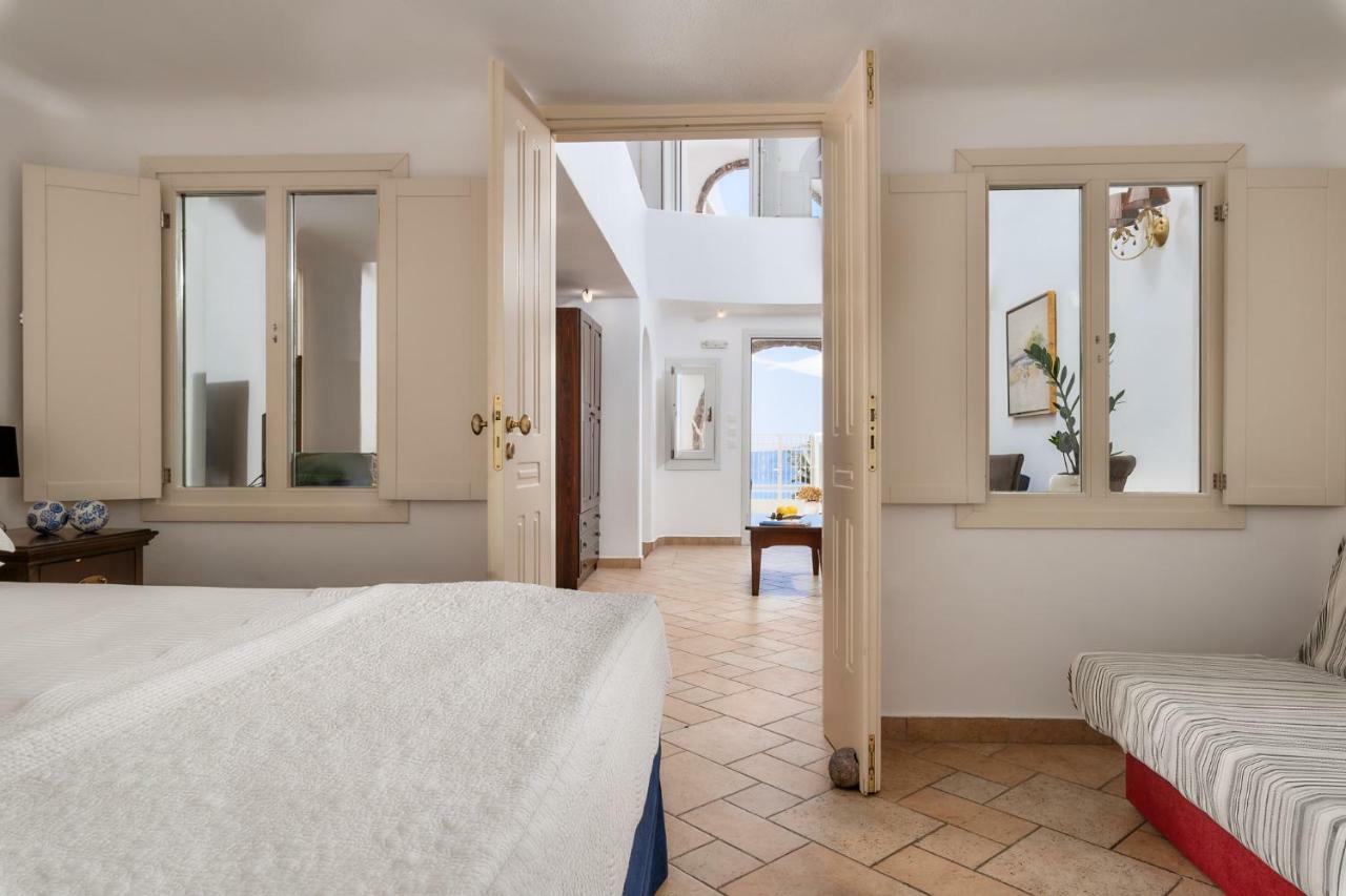 Mirabo Villas (Adults Only) Firostefani Exterior photo